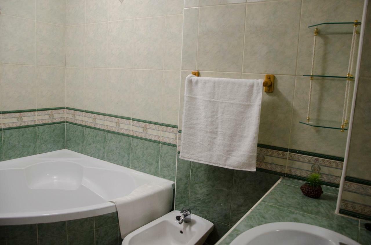 Relax Apartment El Salon Аямонте Экстерьер фото